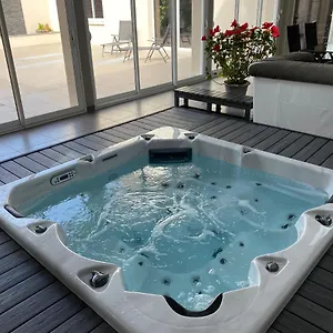 Le Spa De L Albizia Couette-café